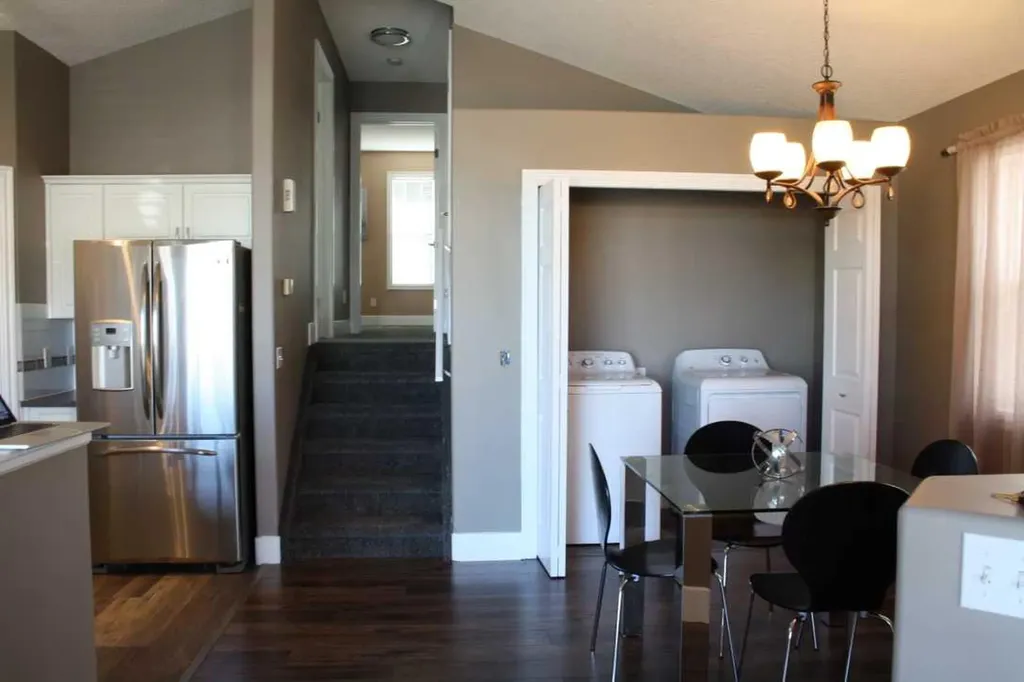 37 Chaparral Ridge Link SE Calgary AB T2X3M7