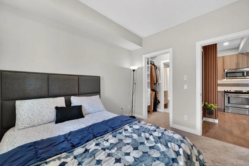 4 Sage Hill Terrace NW Calgary AB T3R0W4