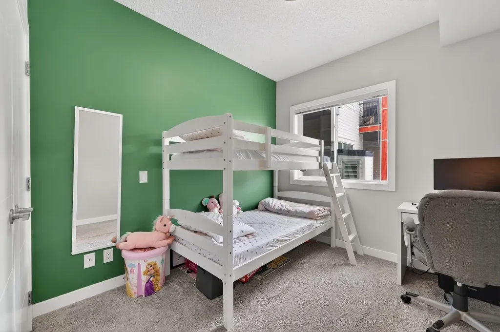 4 Sage Hill Terrace NW Calgary AB T3R0W4