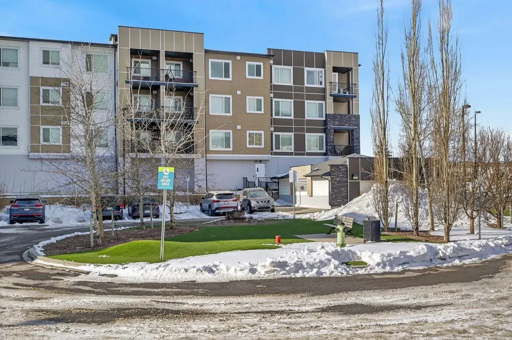 4 Sage Hill Terrace NW Calgary AB T3R0W4