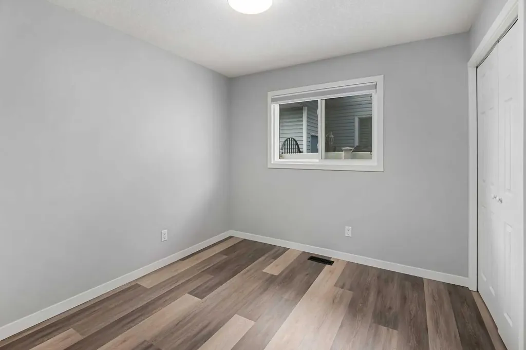 51 Woodmont Road SW Calgary AB T2W 4L6