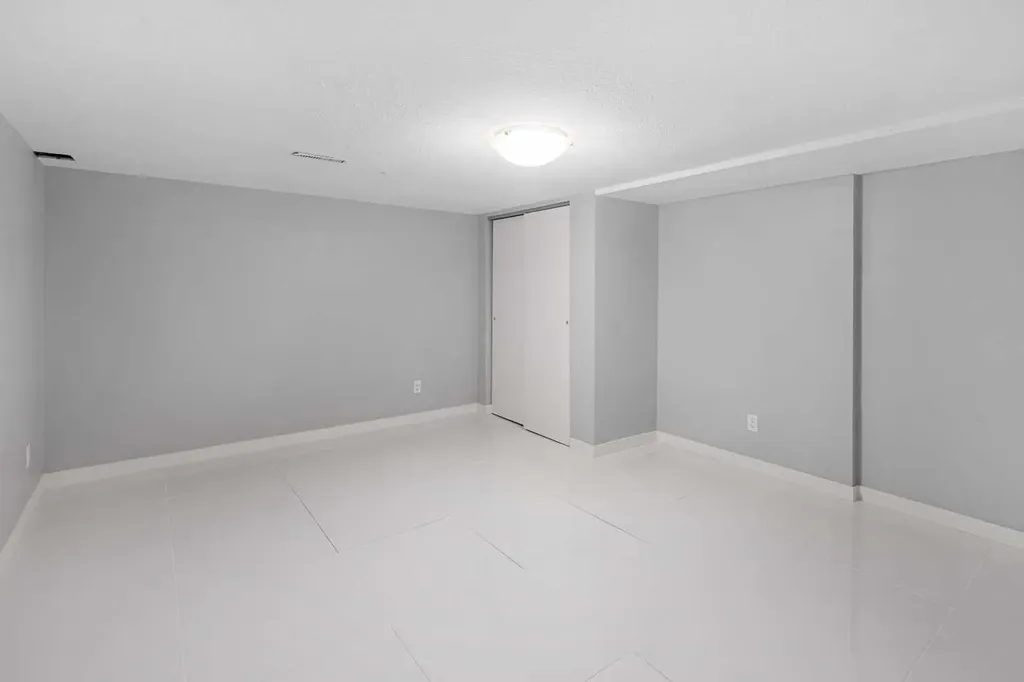 51 Woodmont Road SW Calgary AB T2W 4L6