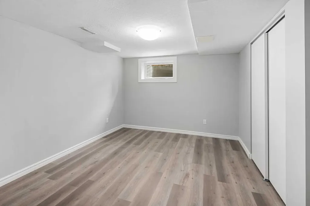 51 Woodmont Road SW Calgary AB T2W 4L6