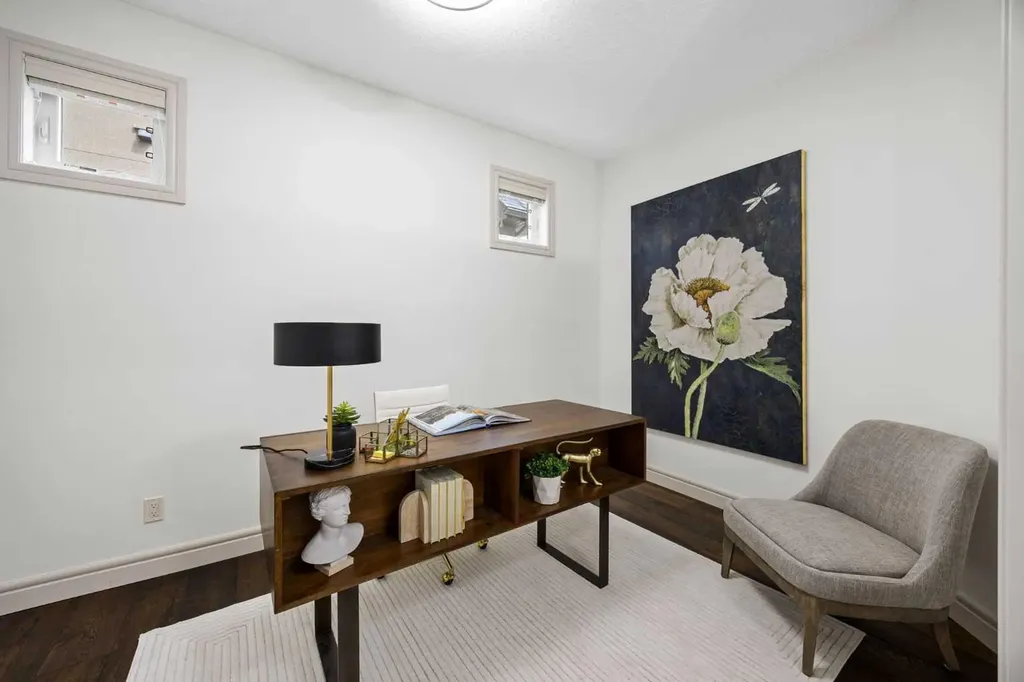 108 Aspen Summit Circle SW Calgary AB T3H 0Z6
