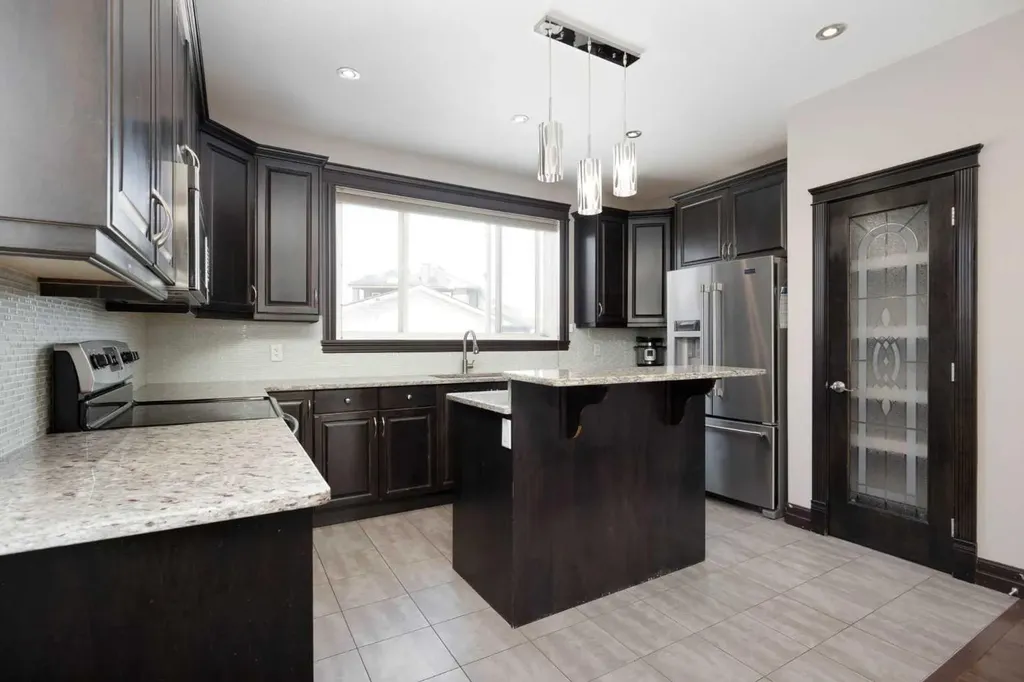 104 Grebe Road Fort Mcmurray AB T9K0S2