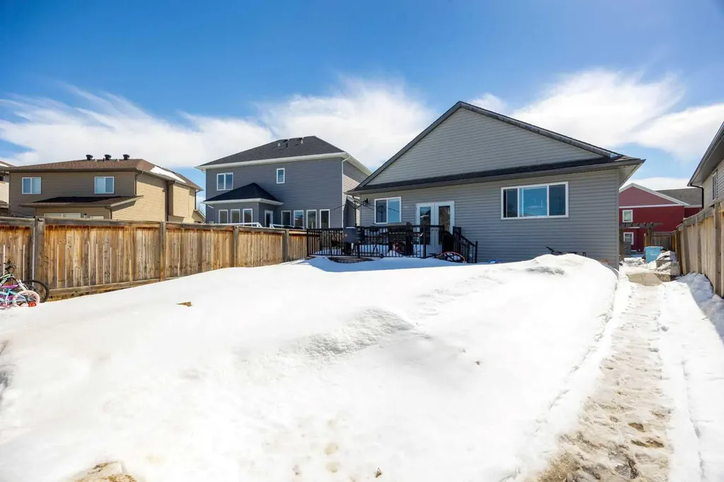 104 Grebe Road Fort Mcmurray AB T9K0S2