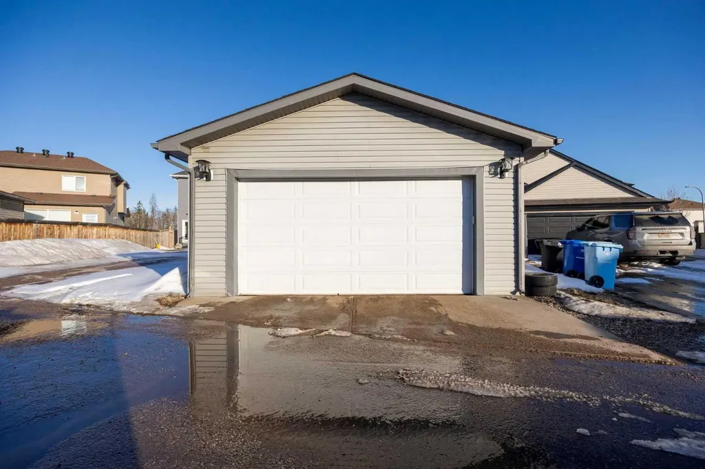 104 Grebe Road Fort Mcmurray AB T9K0S2