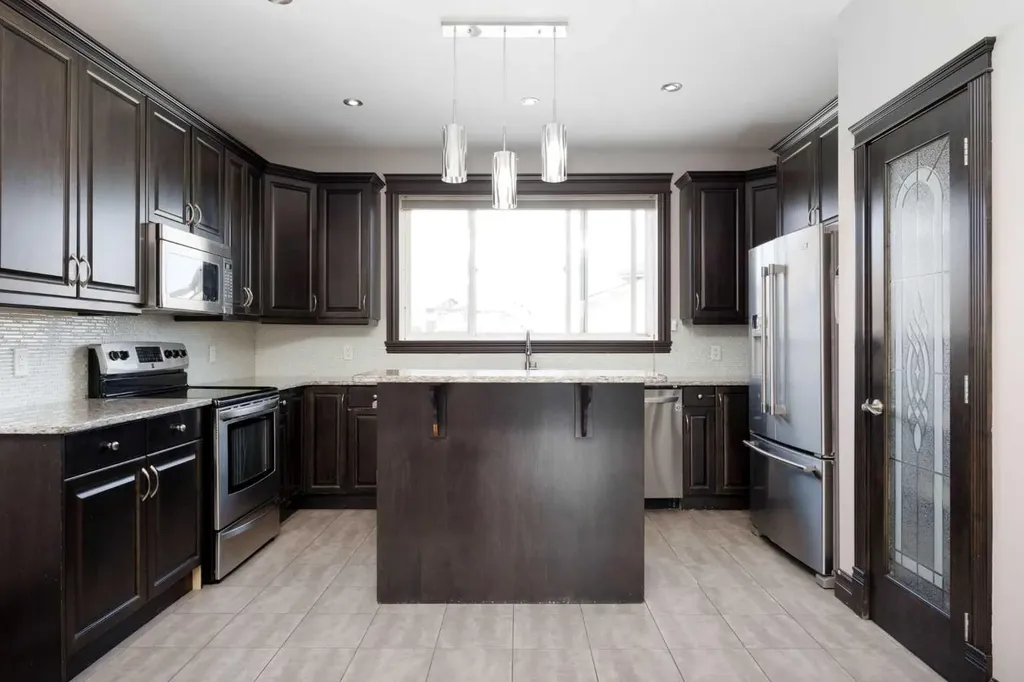 104 Grebe Road Fort Mcmurray AB T9K0S2