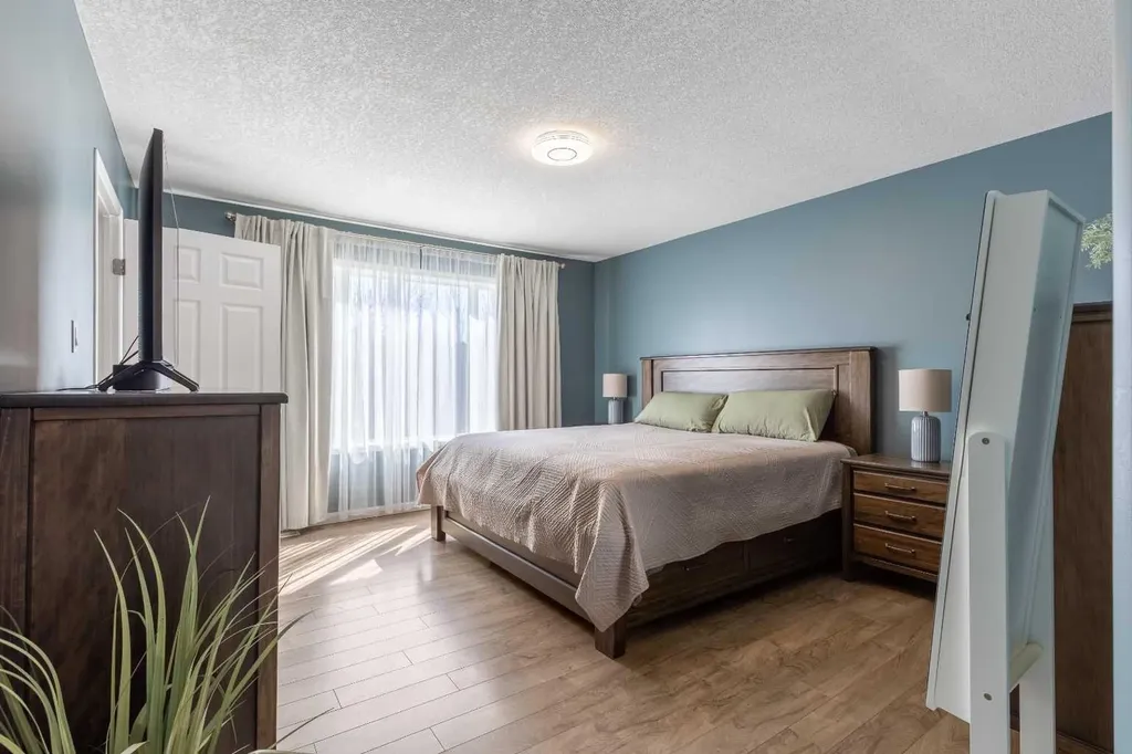 338 Deer Run Place W Rural Lethbridge County AB T1J 5R8