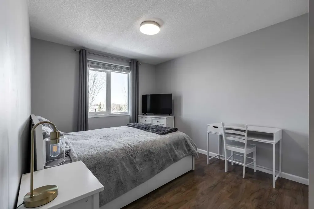 338 Deer Run Place W Rural Lethbridge County AB T1J 5R8