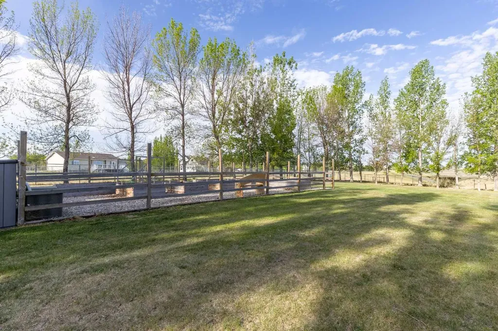338 Deer Run Place W Rural Lethbridge County AB T1J 5R8