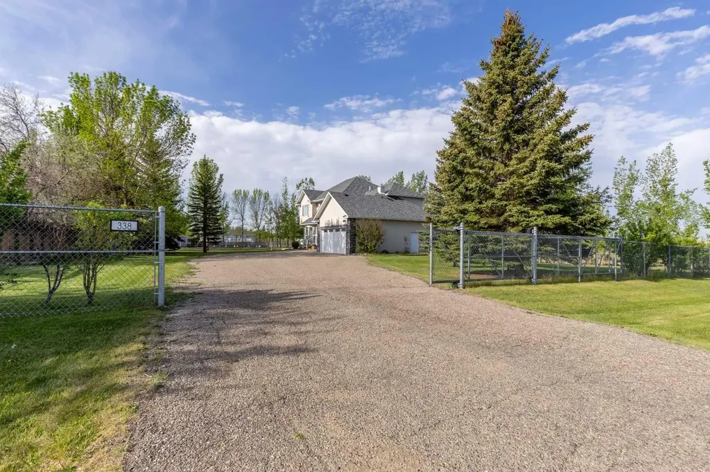 338 Deer Run Place W Rural Lethbridge County AB T1J 5R8