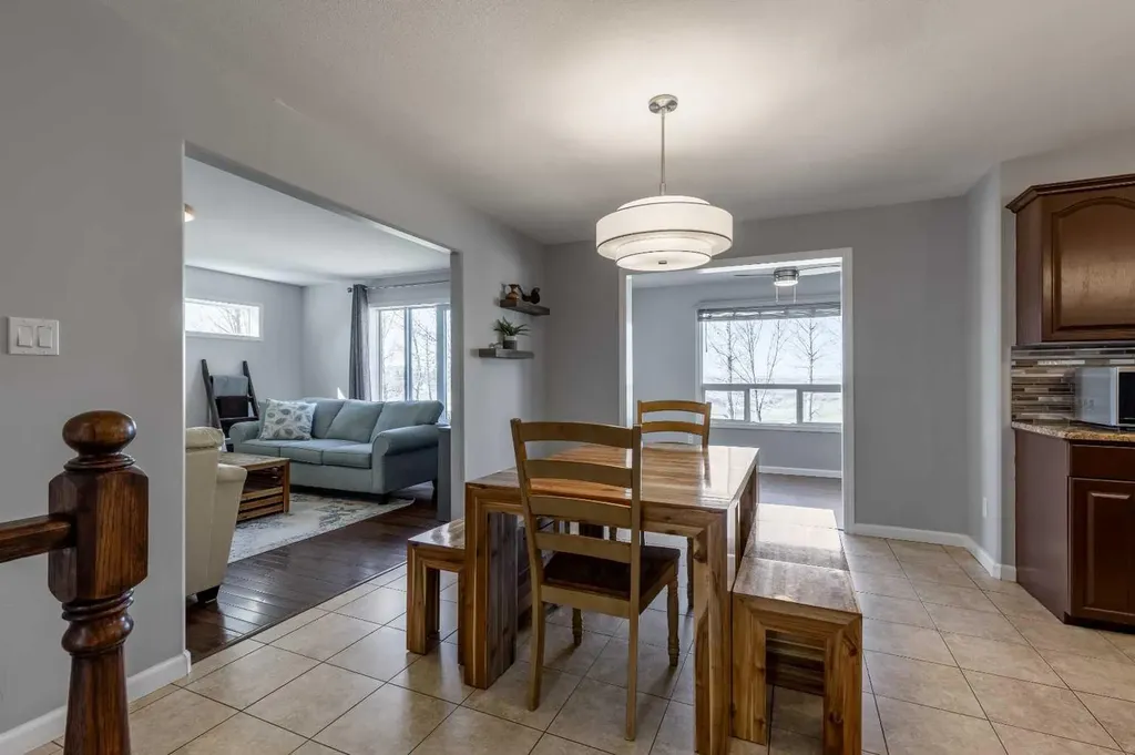 338 Deer Run Place W Rural Lethbridge County AB T1J 5R8