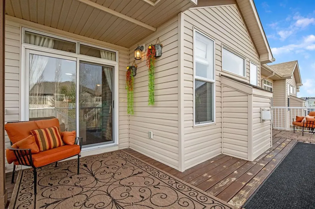 1907 Riverside Drive NW High River AB T1V 0A6