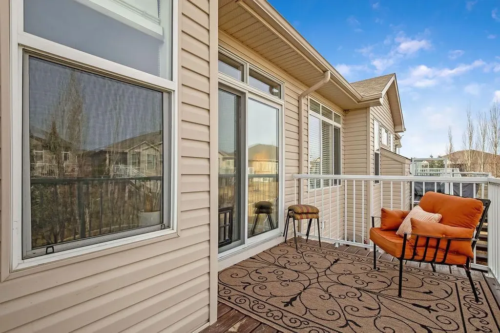1907 Riverside Drive NW High River AB T1V 0A6