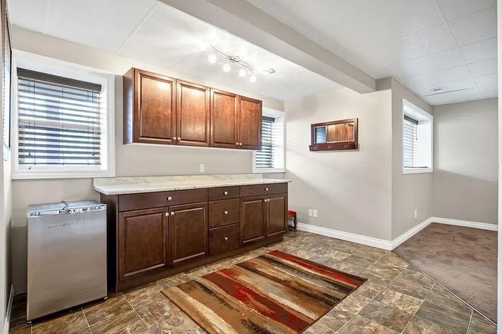 1907 Riverside Drive NW High River AB T1V 0A6