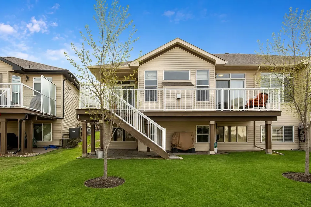 1907 Riverside Drive NW High River AB T1V 0A6