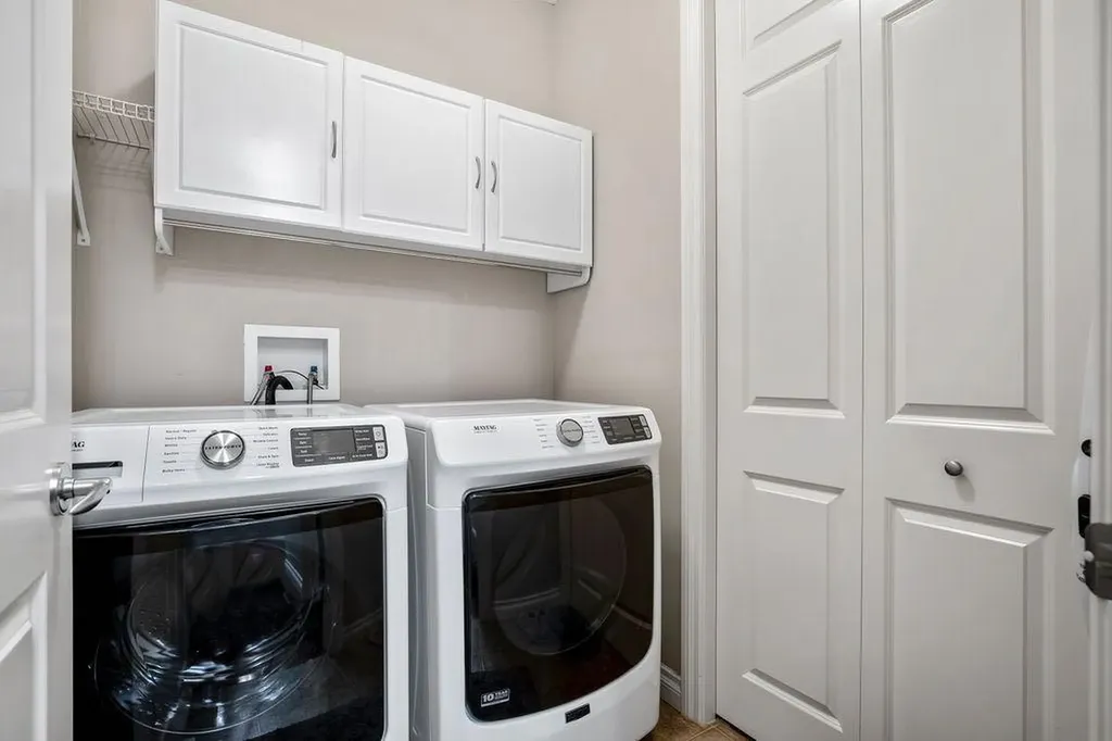 1907 Riverside Drive NW High River AB T1V 0A6