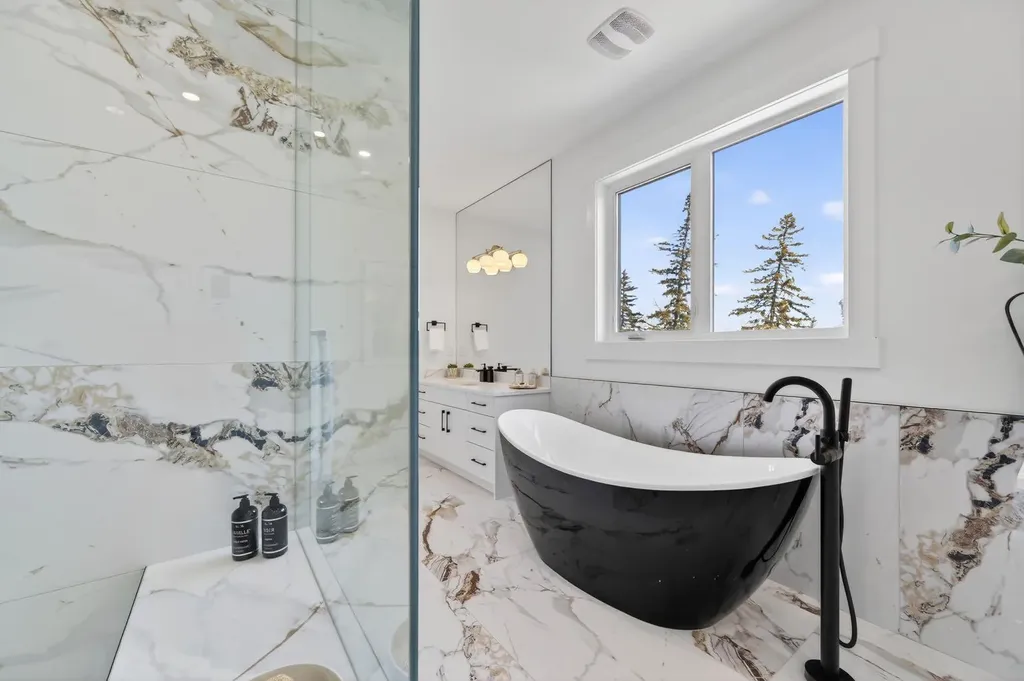 3114 4a Street NW Calgary AB T2M 3B4