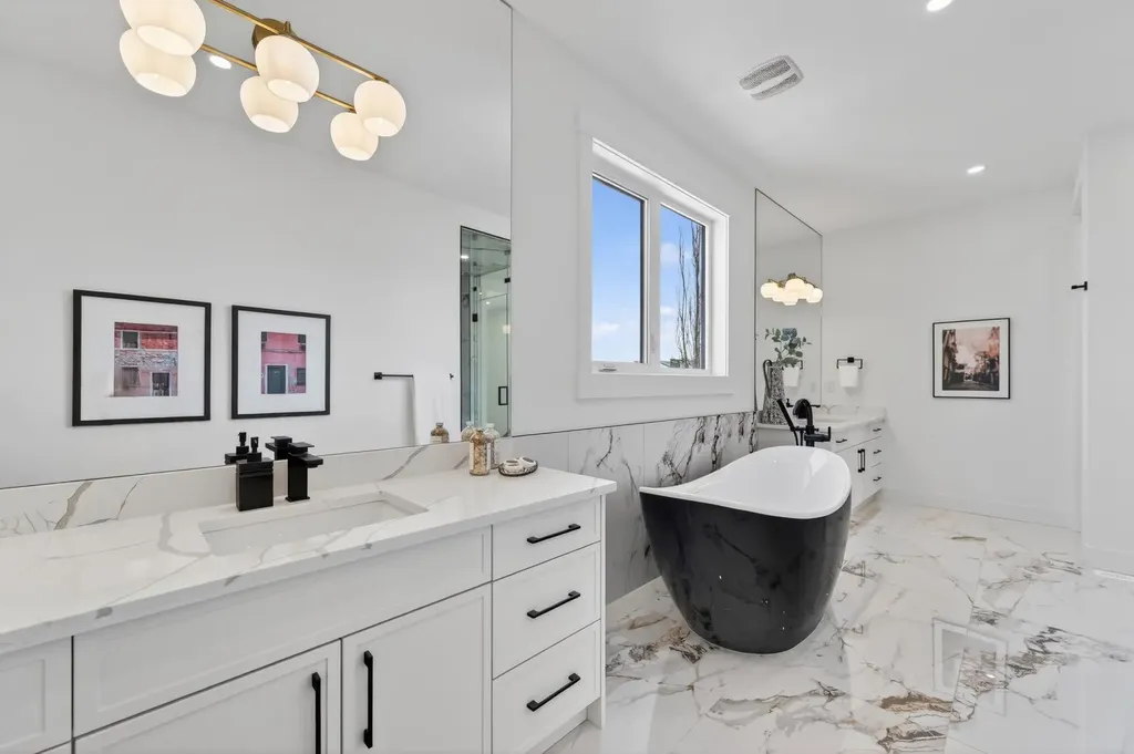 3114 4a Street NW Calgary AB T2M 3B4