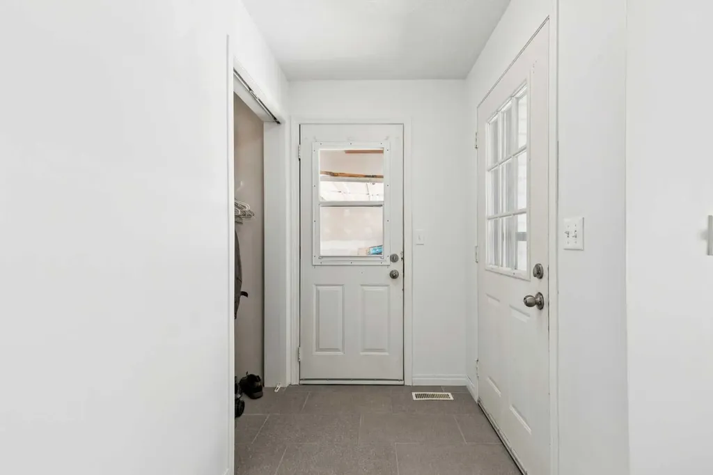 228 Marquis Place SE Airdrie AB T4A 1Y4