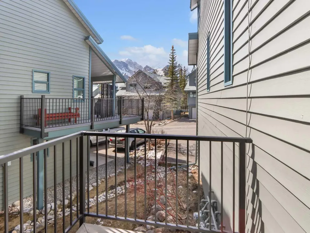 242 Benchlands Terrace Canmore AB T1W1E9
