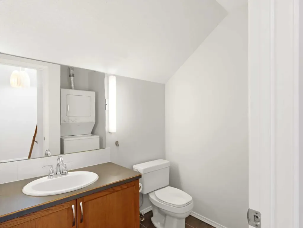242 Benchlands Terrace Canmore AB T1W1E9
