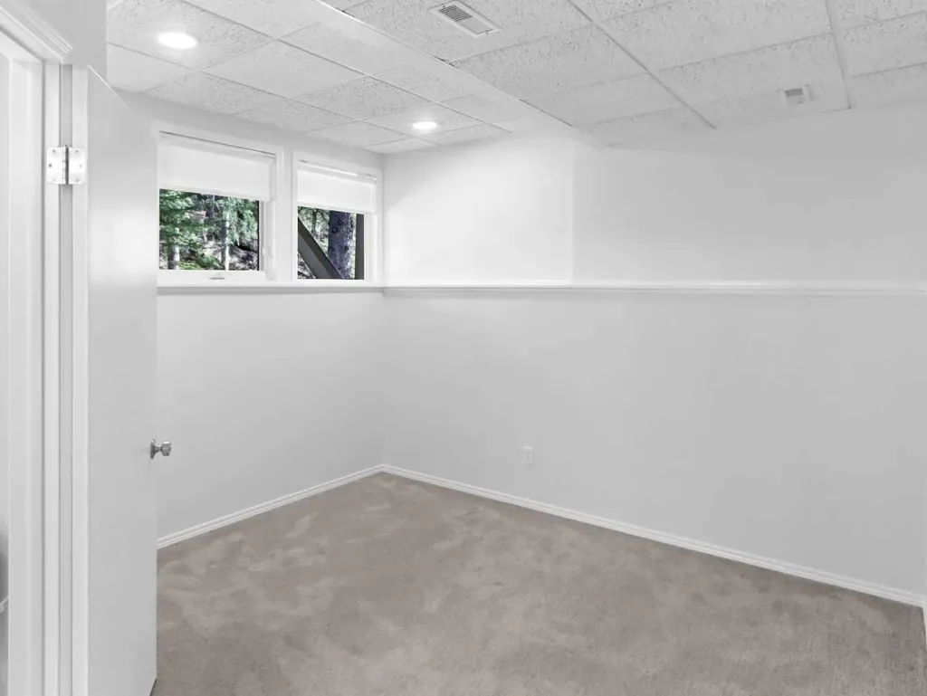 242 Benchlands Terrace Canmore AB T1W1E9