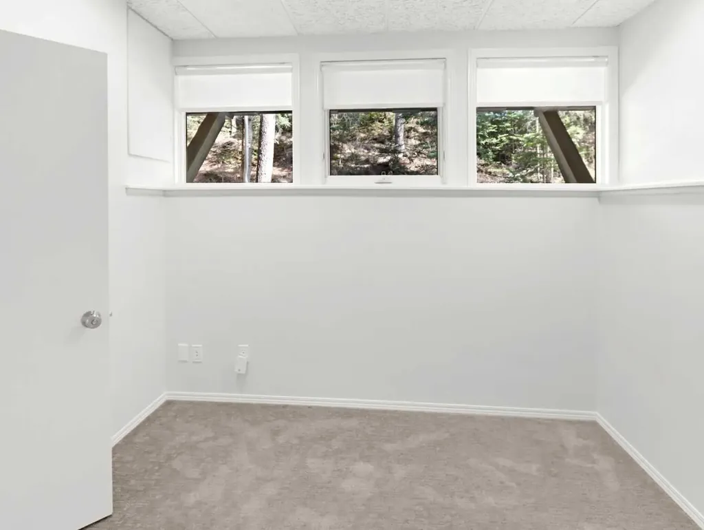 242 Benchlands Terrace Canmore AB T1W1E9