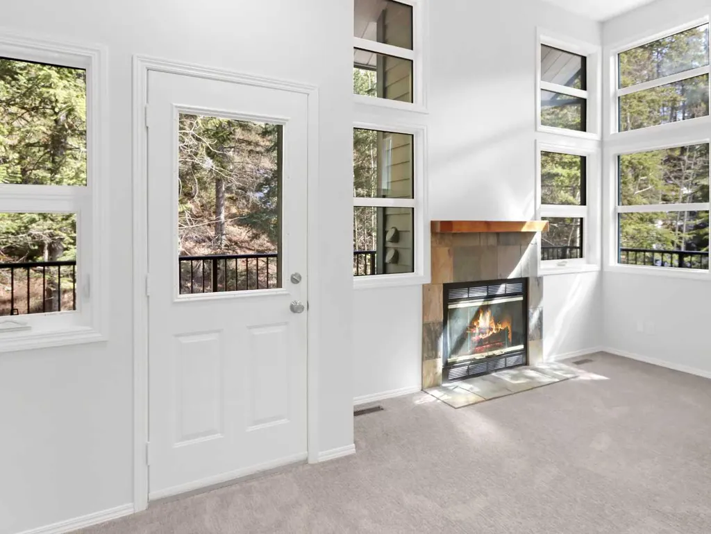 242 Benchlands Terrace Canmore AB T1W1E9