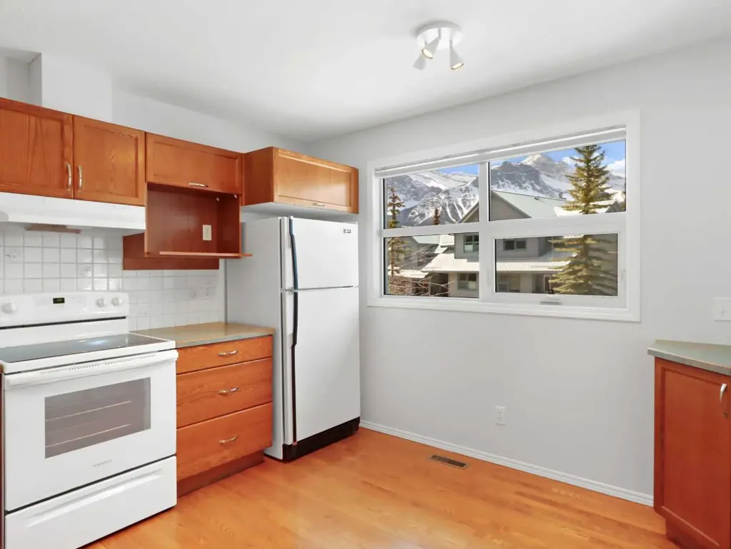 242 Benchlands Terrace Canmore AB T1W1E9