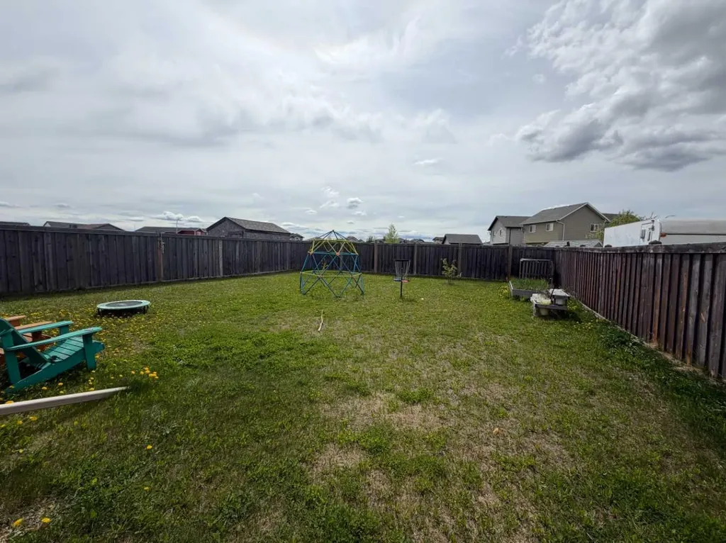 9520 92 Street Wembley AB T0H 3S0