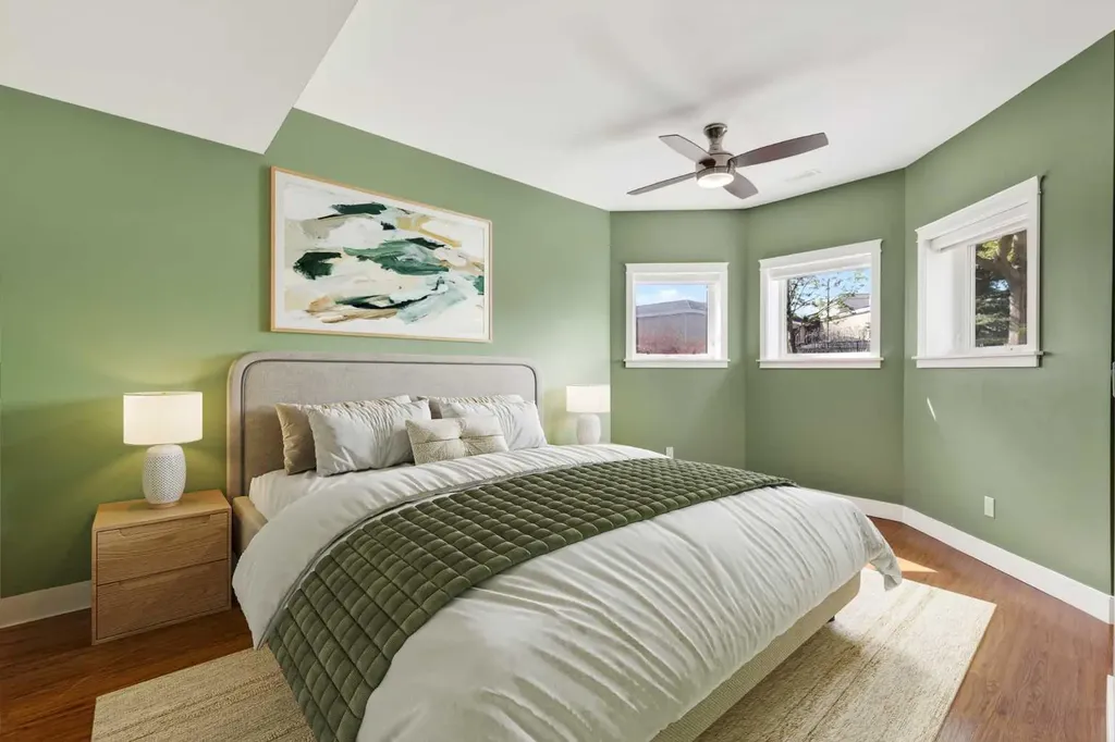 1212 15 Avenue Didsbury AB T0M 0S0
