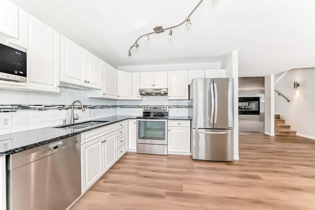 155 Prominence Heights SW Calgary AB T3H 2Z6