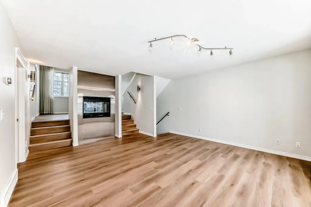 155 Prominence Heights SW Calgary AB T3H 2Z6