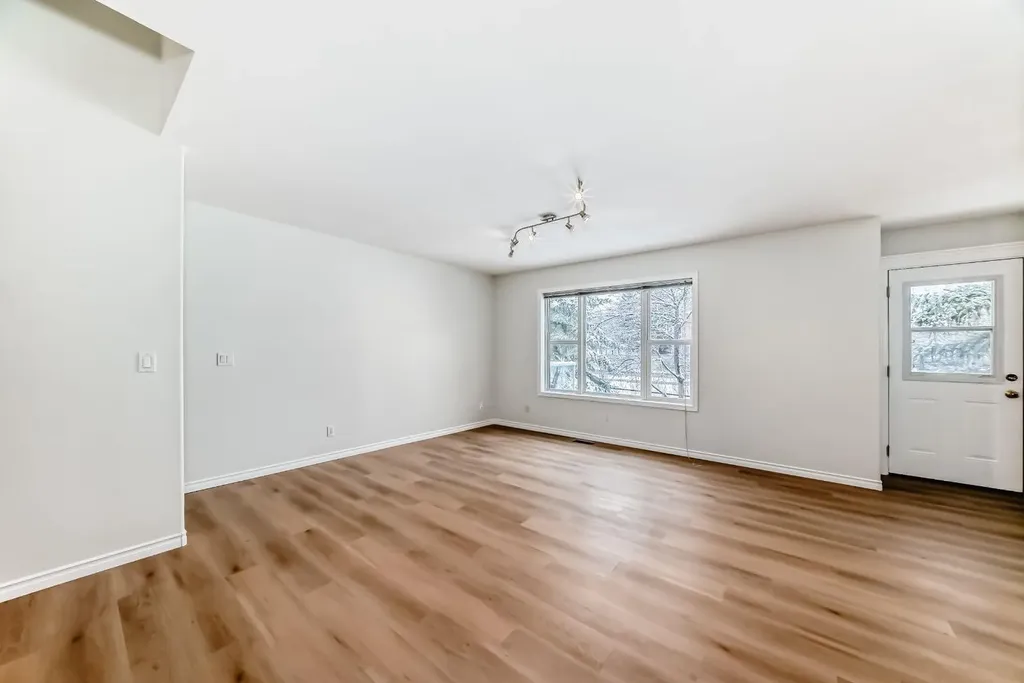 155 Prominence Heights SW Calgary AB T3H 2Z6
