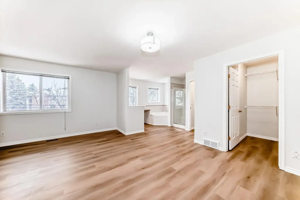 155 Prominence Heights SW Calgary AB T3H 2Z6