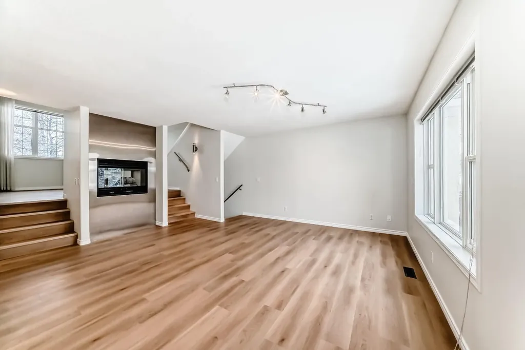 155 Prominence Heights SW Calgary AB T3H 2Z6