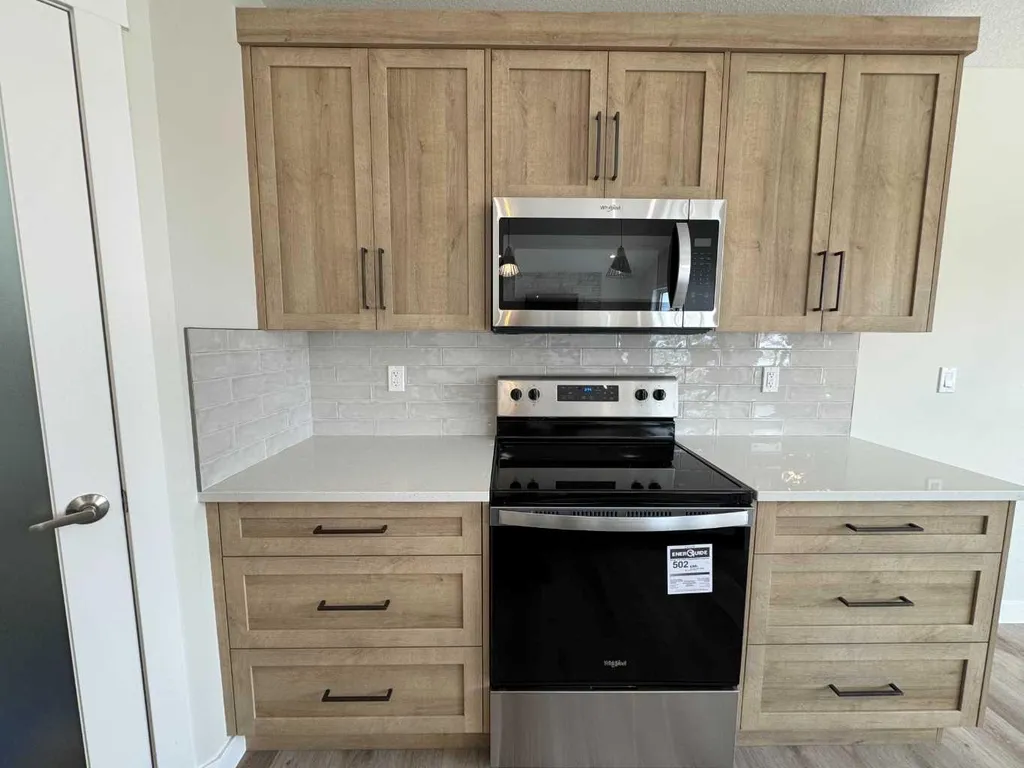 52 Emmett Crescent Red Deer AB T4P 3G8
