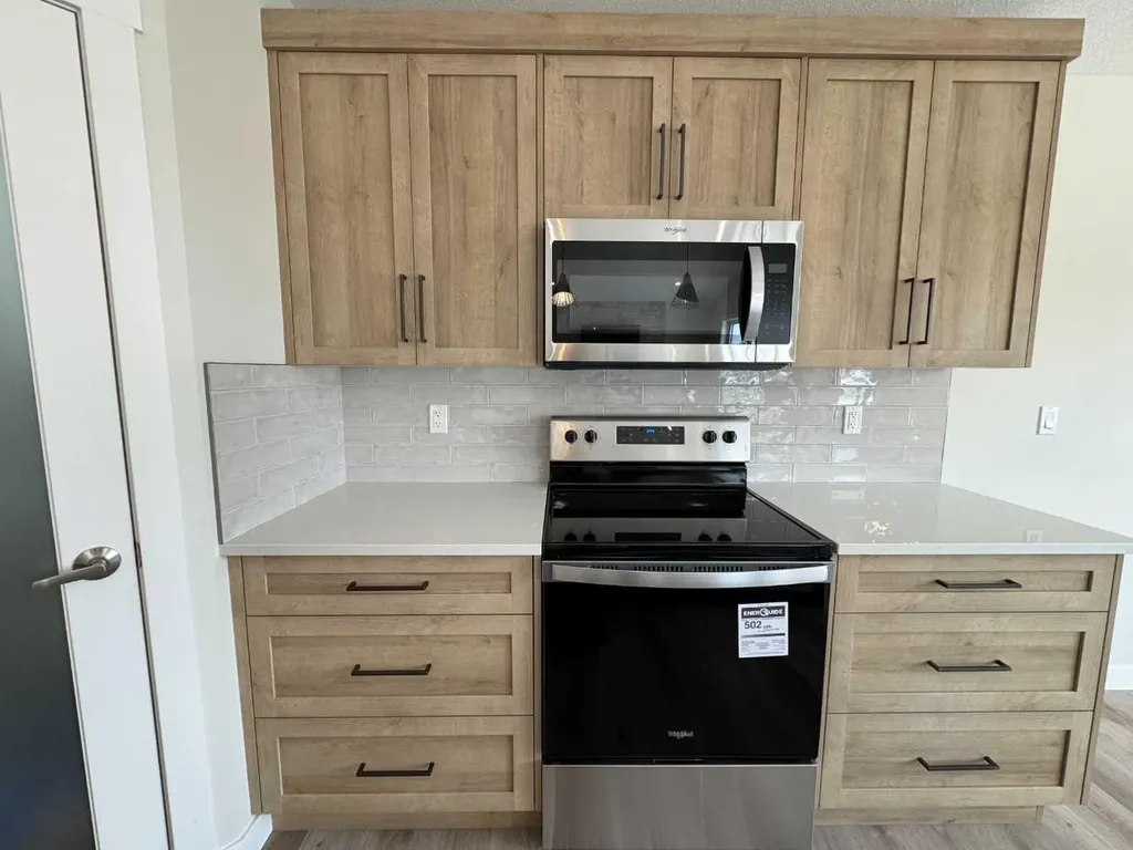 52 Emmett Crescent Red Deer AB T4P 3G8