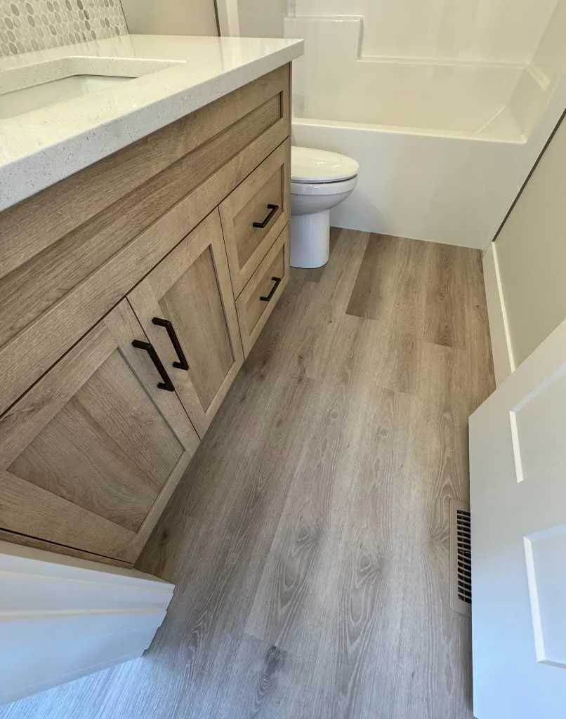 52 Emmett Crescent Red Deer AB T4P 3G8