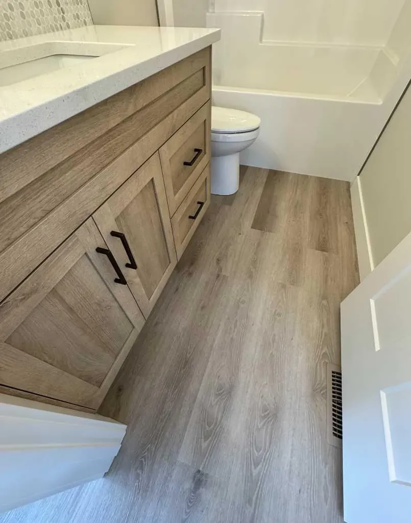 52 Emmett Crescent Red Deer AB T4P 3G8