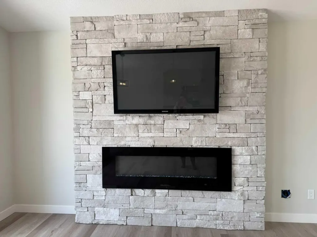52 Emmett Crescent Red Deer AB T4P 3G8