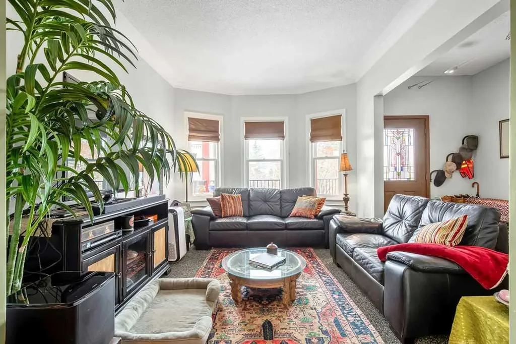 2410 16 Street SW Calgary AB T2T 4E8