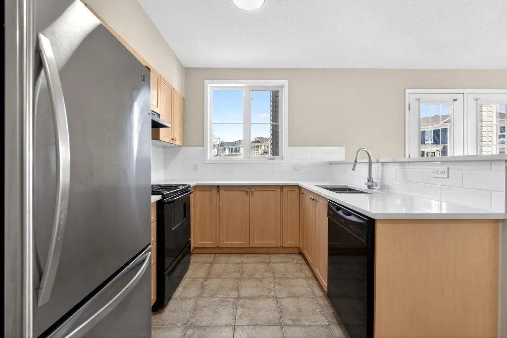 333 Taravista Drive NE Calgary AB T3J 0H4