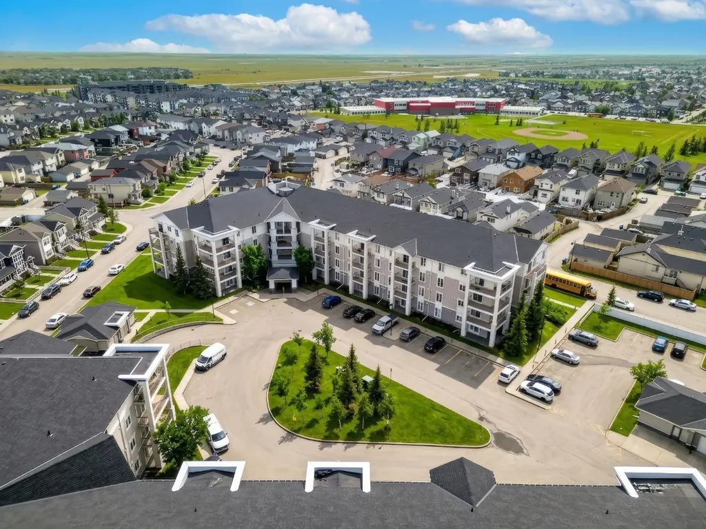 333 Taravista Drive NE Calgary AB T3J 0H4