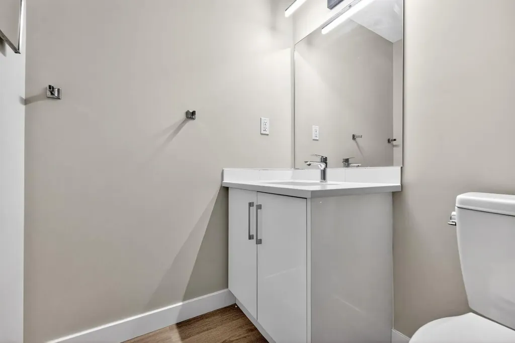 333 Taravista Drive NE Calgary AB T3J 0H4