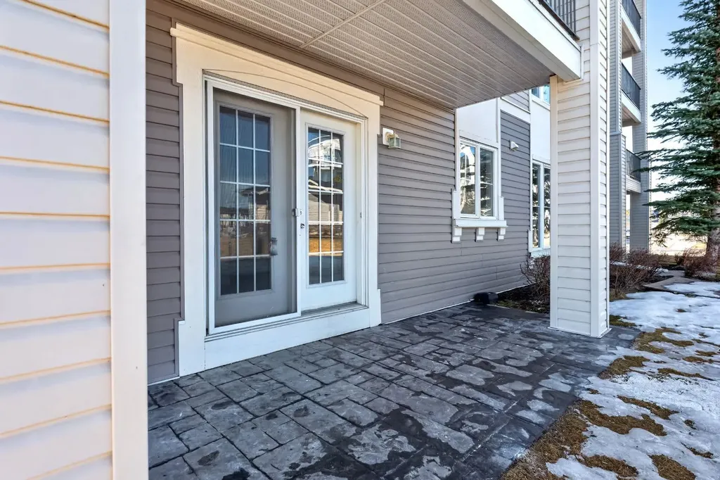 333 Taravista Drive NE Calgary AB T3J 0H4