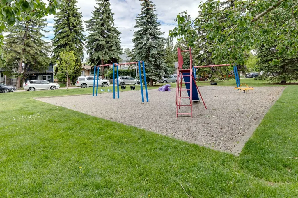 1212 13 Street SE Calgary AB T2G 5R3