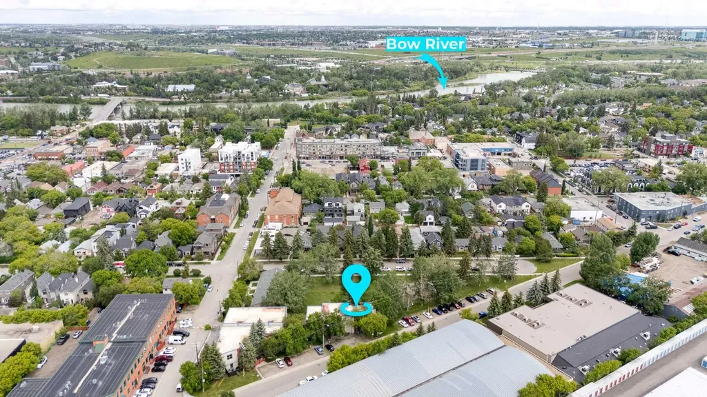 1212 13 Street SE Calgary AB T2G 5R3